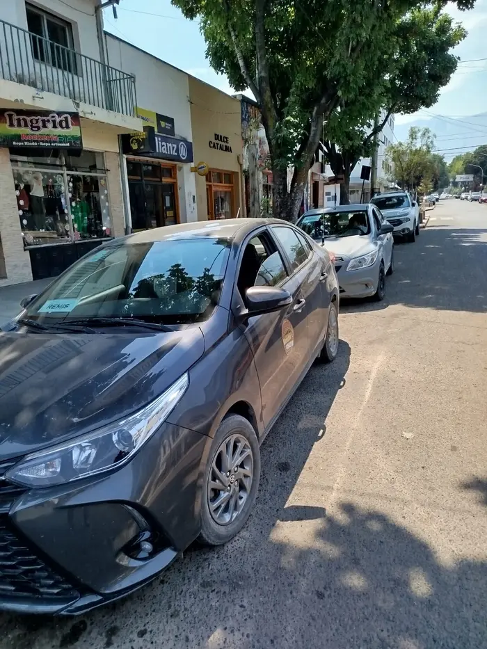 Uno de los autos de Remis Unión